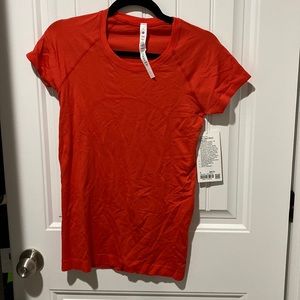 Swiftly Tech Shirt Sleeve NWT